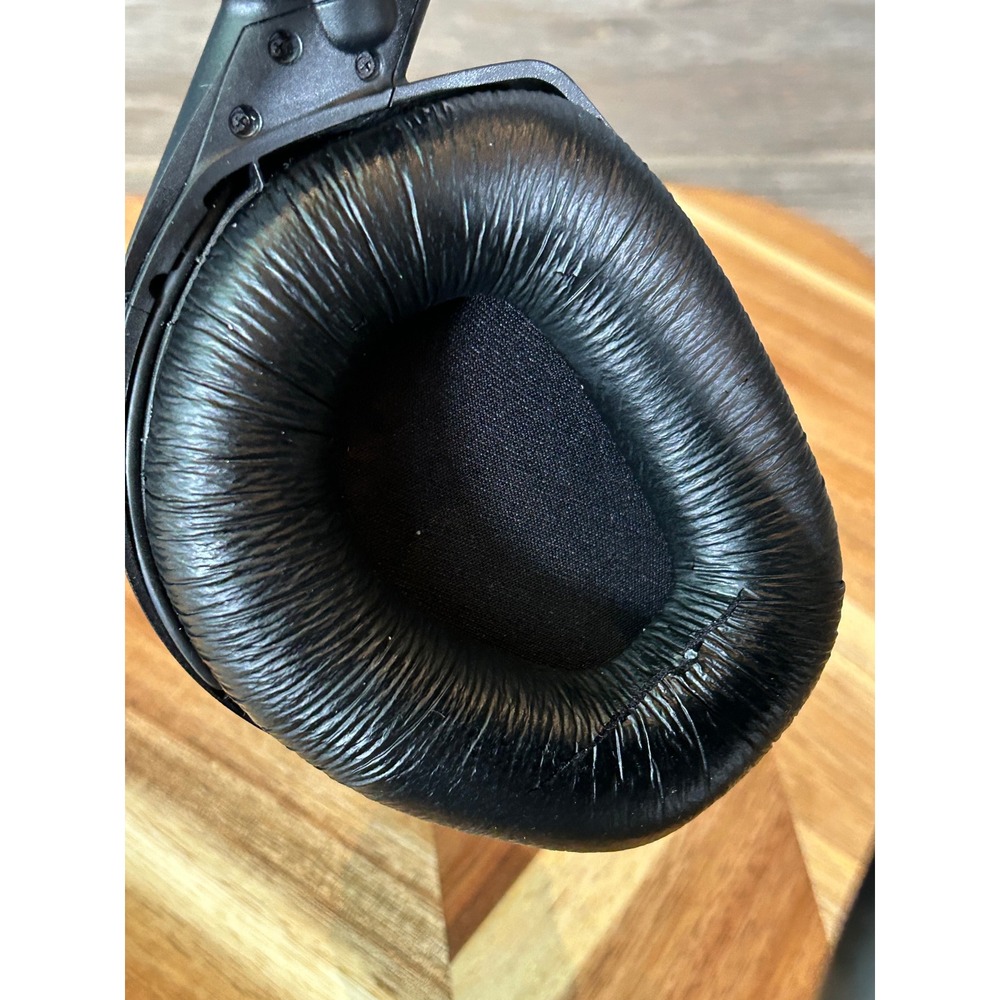 Sennheiser RS 165 / HDR 165 Wireless TV Headphones w/ TR 165 Transmitter Tested - Picture 9 of 13